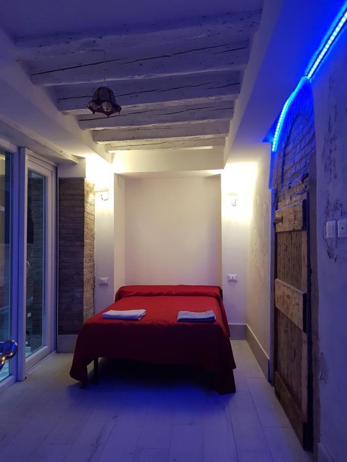 The Secret Garden In The Very Heart Of Venise Extérieur photo